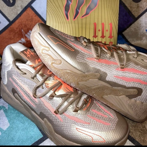 PUMA LAMELO BALL  Chinese New Year Size 12 for Men’s in Gold Fluro and… - Picture 1 of 9